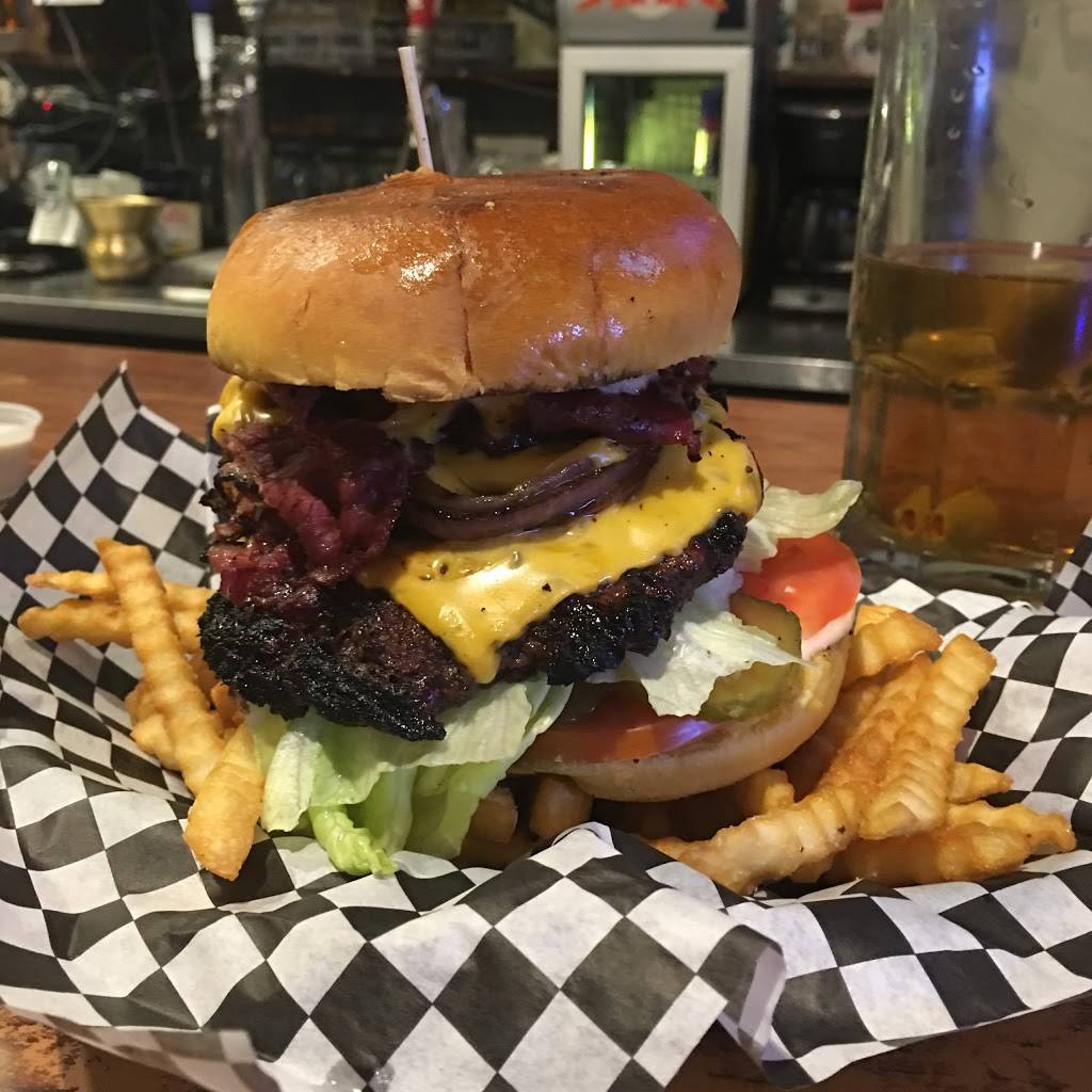 Ryans Saloon & Broiler | restaurant | 924 S Wells Ave, Reno, NV 89502, USA | 7753234142 OR +1 775-323-4142