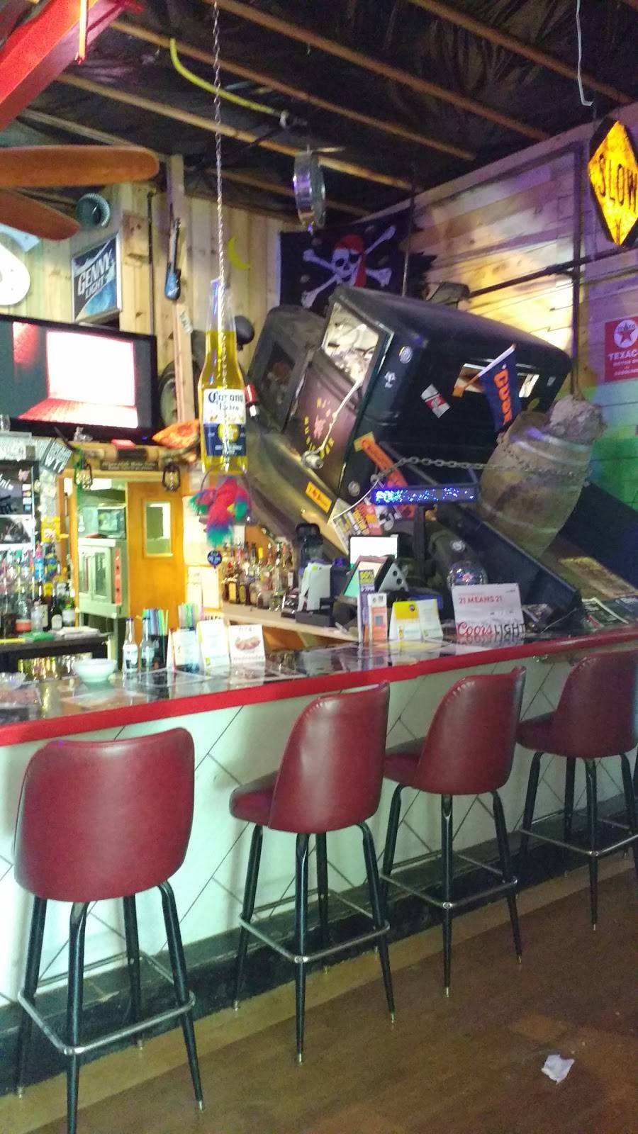 MJs Music Bar | restaurant | 609 NY-48, Fulton, NY 13069, USA | 3152974822 OR +1 315-297-4822