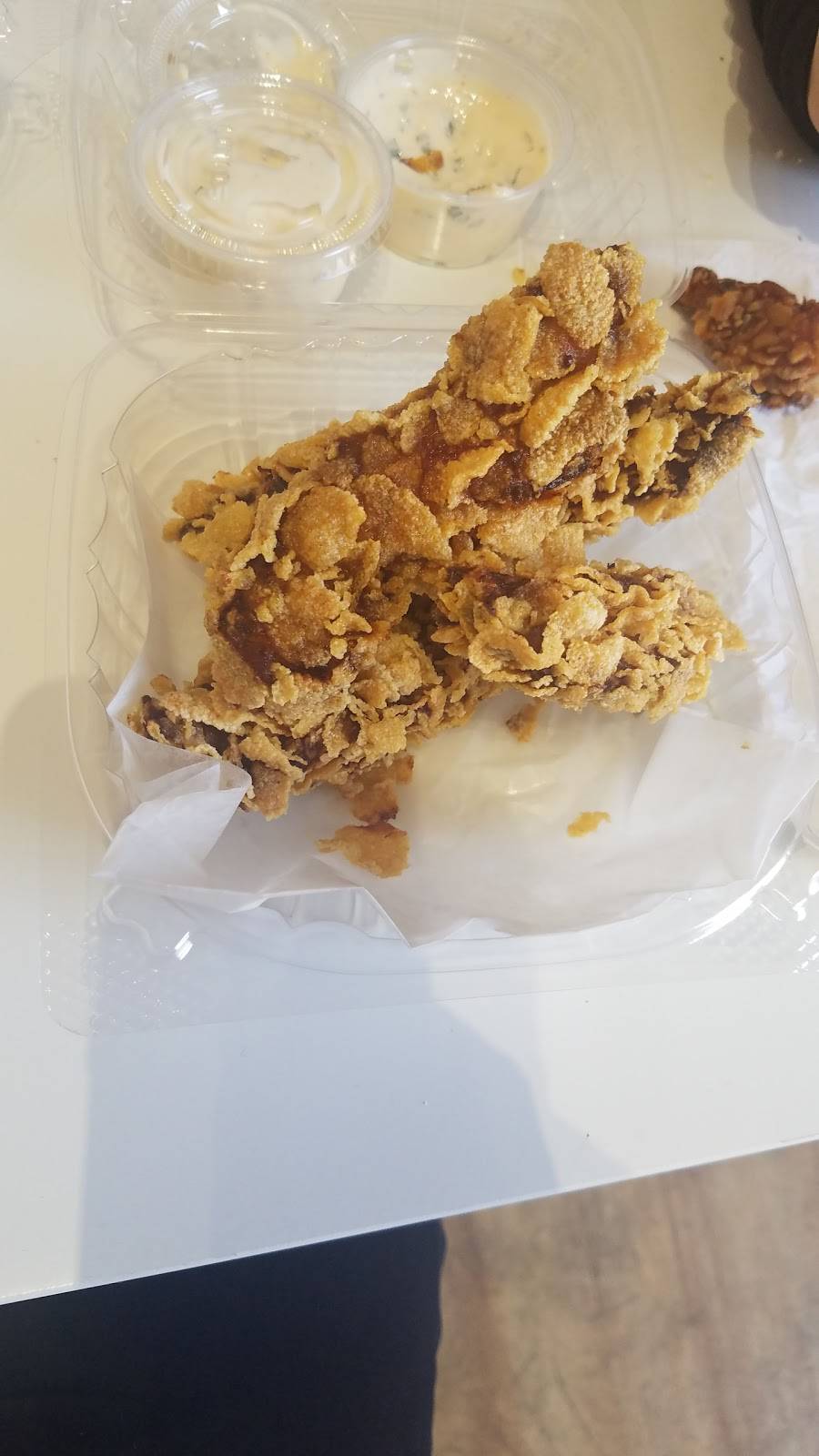 Mikes Chicken Crunchers | restaurant | 40 Chestnut St Unit 9, Lakewood, NJ 08701, USA | 4692786249 OR +1 469-278-6249