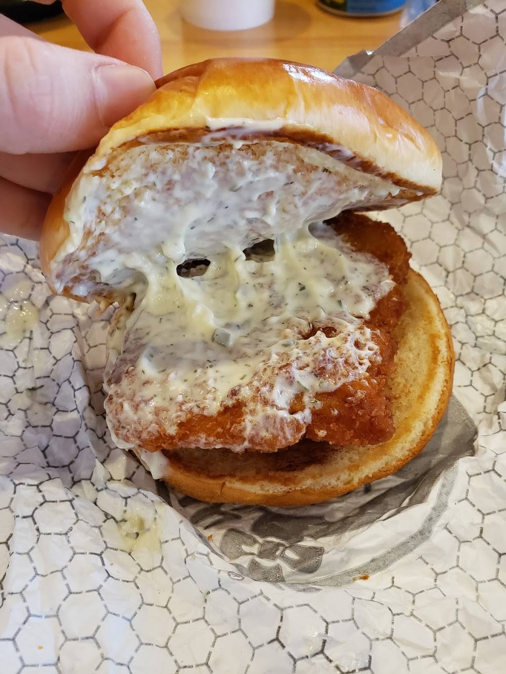 Wendys | restaurant | 5901 Ridge Ave, Philadelphia, PA 19128, USA | 2154823130 OR +1 215-482-3130