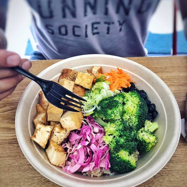 Grill Counter | restaurant | 918 S Central Ave, Compton, CA 90220, USA | 3109338454 OR +1 310-933-8454