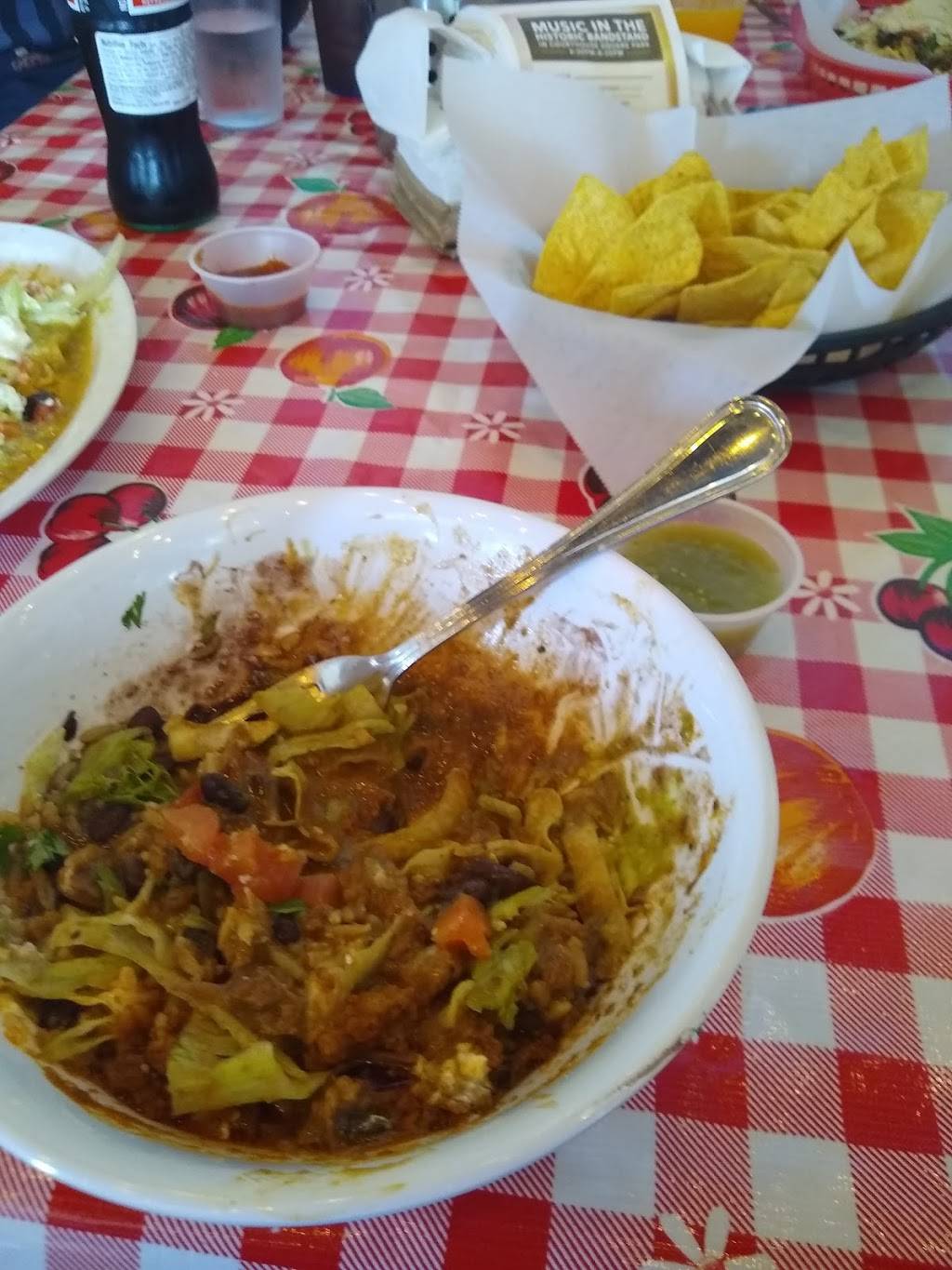 Juanitas Cafe y Neveria | cafe | 401 Ferry St, Dayton, OR 97114, USA | 5038643000 OR +1 503-864-3000