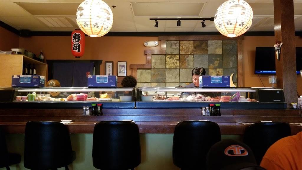 Fin Fusion Sushi Bar | restaurant | 2862 S Church St, Murfreesboro, TN 37127, USA | 6154943442 OR +1 615-494-3442