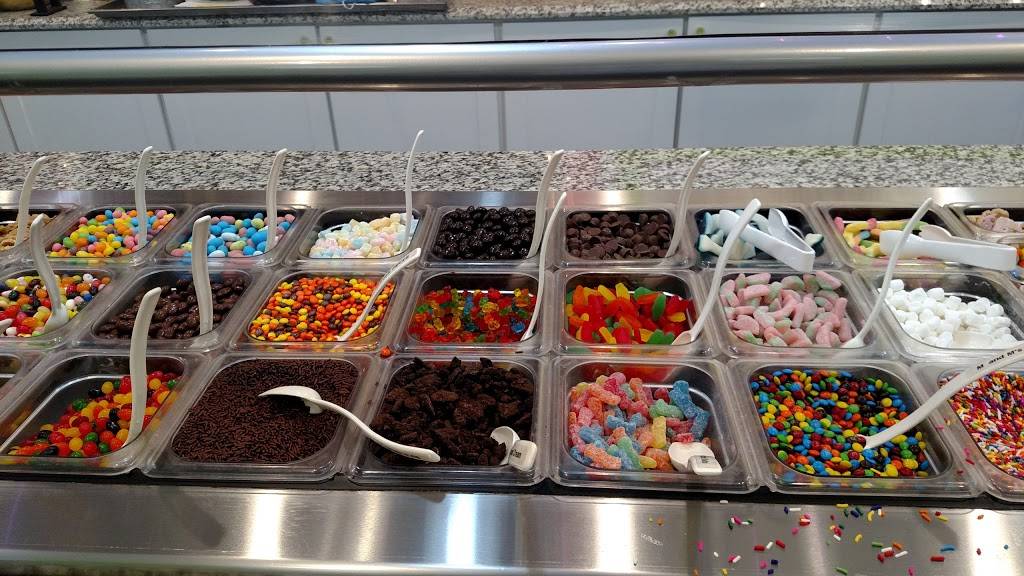 Cheeseburgers & More | restaurant | 6779 W Indiantown Rd, Jupiter, FL 33458, USA | 5615759490 OR +1 561-575-9490