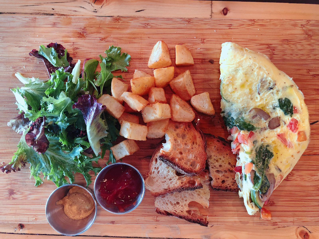 Travertino | restaurant | 118 E 116th St, New York, NY 10029, USA | 6468640040 OR +1 646-864-0040