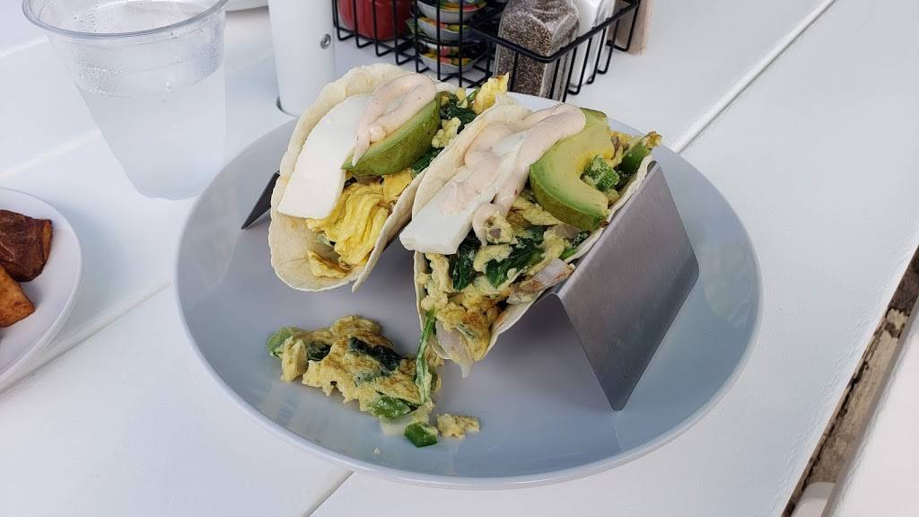 Sand House Kitchen | restaurant | 9 Beach Rd, Ocean City, NJ 08226, USA | 6099389070 OR +1 609-938-9070