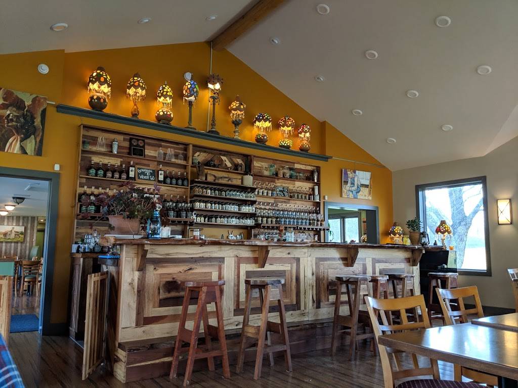 Short Mountain Distillery | restaurant | 8280 Short Mountain Rd, Woodbury, TN 37190, USA | 6155631243 OR +1 615-563-1243