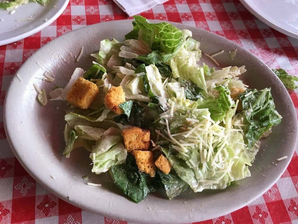 Giannis Pizza | restaurant | 725 Lighthouse Ave, Monterey, CA 93940, USA | 8316491500 OR +1 831-649-1500