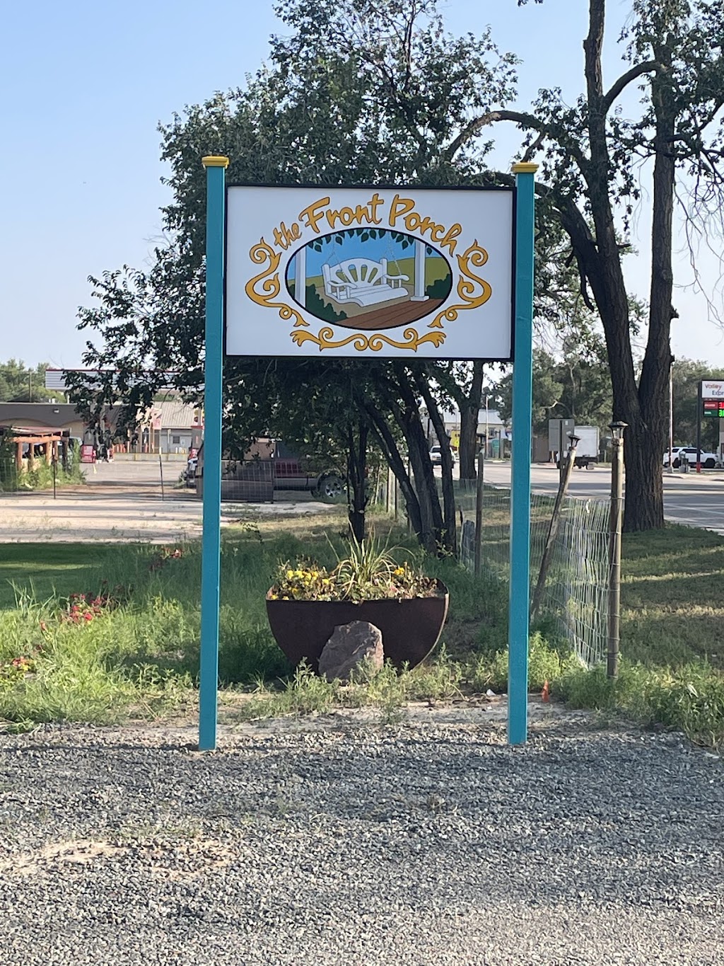 The Front Porch | restaurant | 118 5th St, Estancia, NM 87016, USA | 2102401448 OR +1 210-240-1448