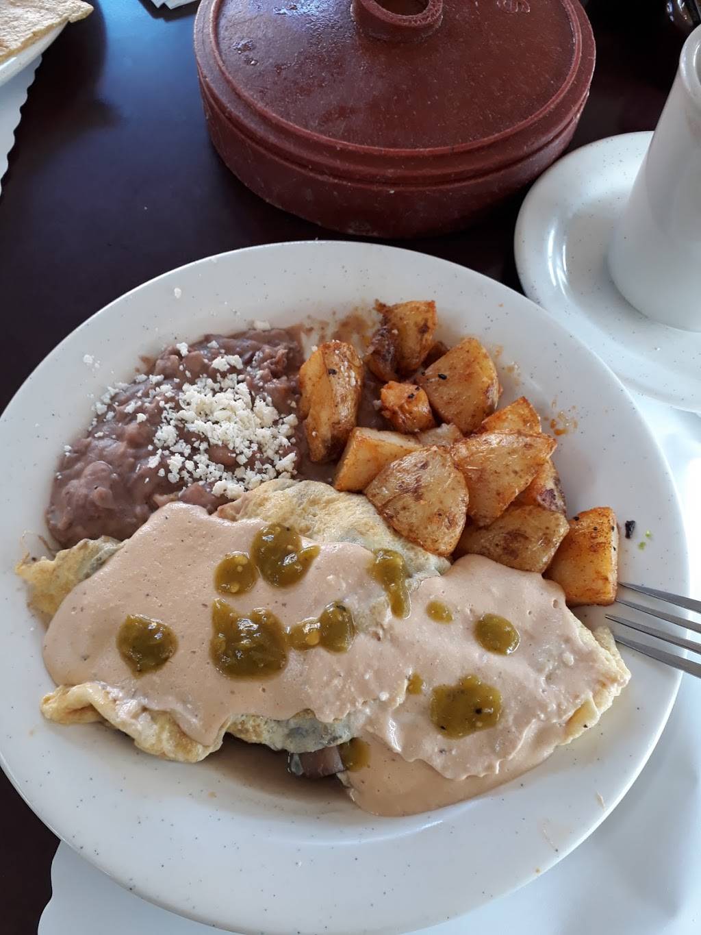 RESTAURANT LOS SAUCILLOS | restaurant | Av de los Insurgentes 17018, Los Saucillos, 22226 Tijuana, B.C., Mexico | 016646257620 OR +52 664 625 7620