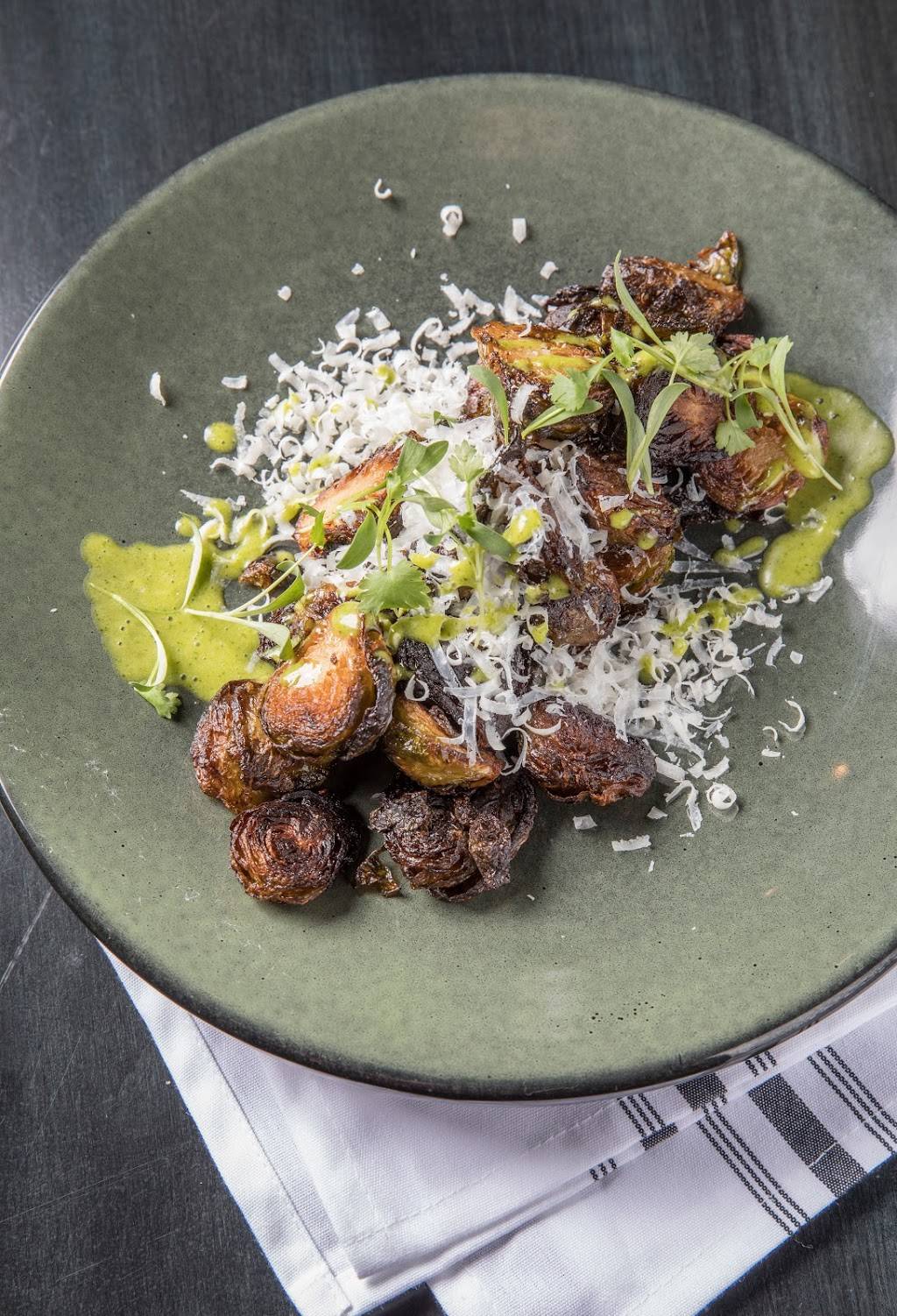 Livery | restaurant | 13225 Levinson Ln, Noblesville, IN 46060, USA | 3173160410 OR +1 317-316-0410