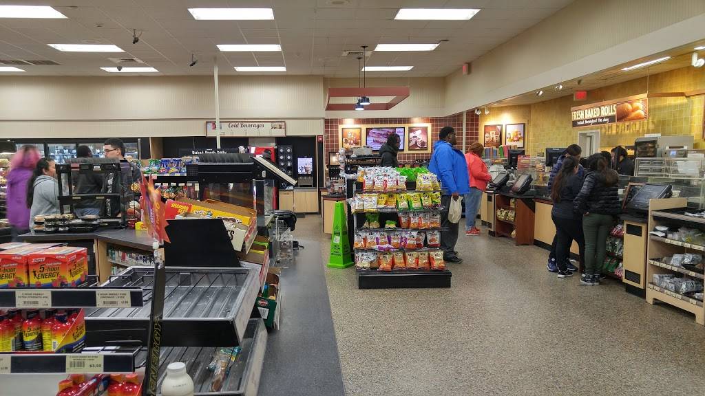 Wawa | cafe | 1401 Hampton Park Blvd, Walker Mill, MD 20743, USA | 3013361704 OR +1 301-336-1704