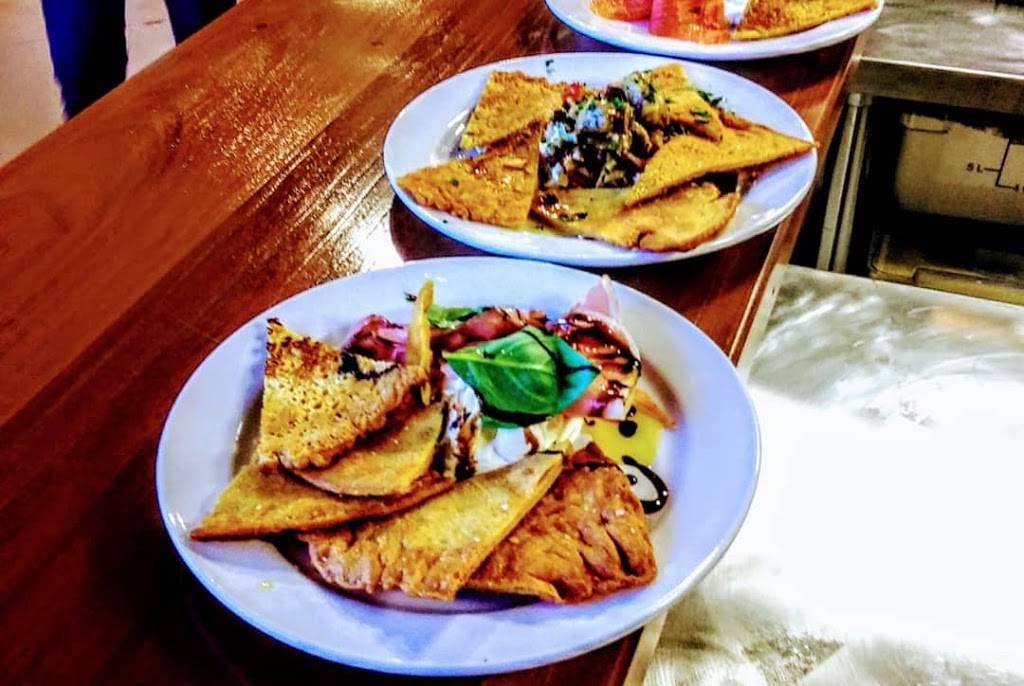 Red Sky Hull at Steamboat Wharf Marina | restaurant | 48 George Washington Blvd, Hull, MA 02045, USA | 7817731238 OR +1 781-773-1238