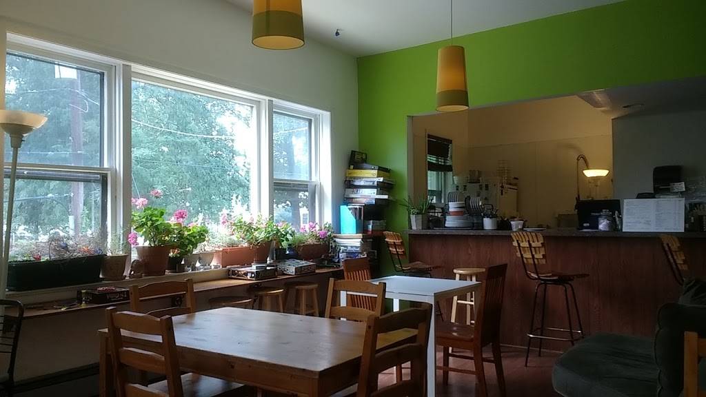 George Street Co-op Natural Foods | restaurant | 89 Morris St, New Brunswick, NJ 08901, USA | 7322478280 OR +1 732-247-8280