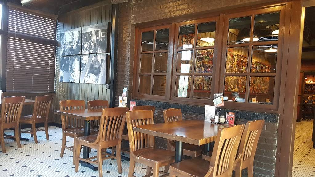 Hideaway Pizza | restaurant | 577 Buchanan Ave, Norman, OK 73069, USA | 4052924777 OR +1 405-292-4777