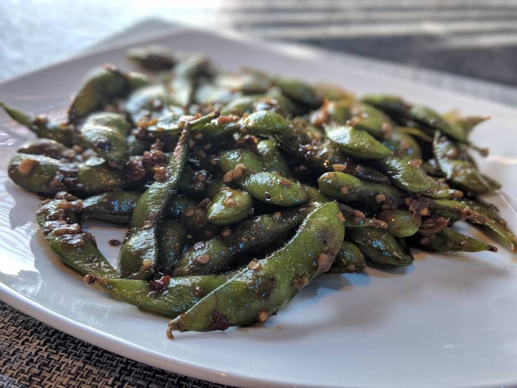 Umi Sushi | restaurant | 2066 Central Dr E, Green Bay, WI 54311, USA | 9208579031 OR +1 920-857-9031