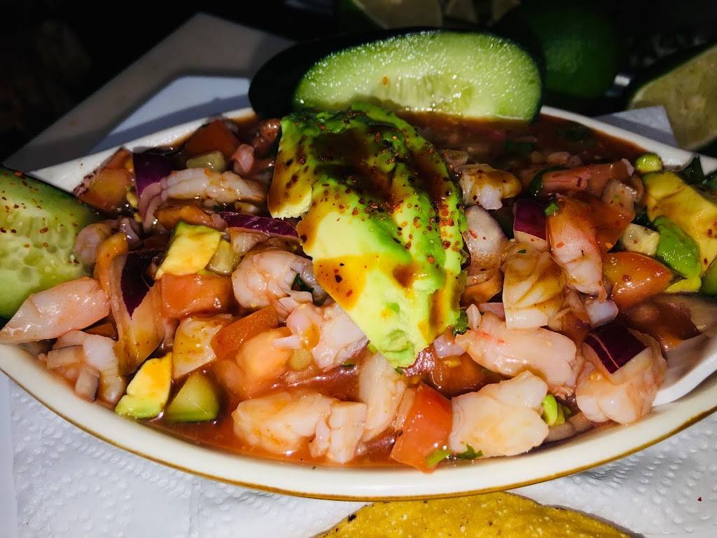 El Guero Comida Estilo Michoacan - Catering Services | restaurant | 10759 Magnolia Ave suite o, Riverside, CA 92503, USA | 9515252864 OR +1 951-525-2864