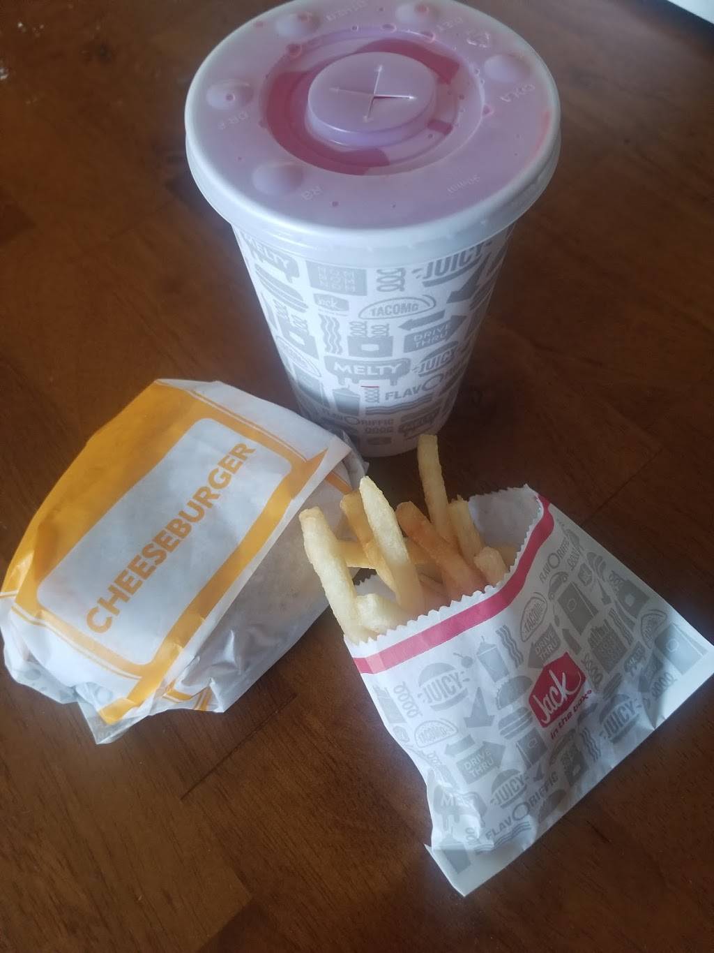 Jack in the Box | restaurant | 1921 W Broadway Rd, Phoenix, AZ 85041, USA | 6023059019 OR +1 602-305-9019