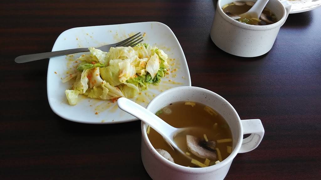 B-Ville Grill | restaurant | 240 Daniel Boone Dr, Barbourville, KY 40906, USA | 6065456000 OR +1 606-545-6000