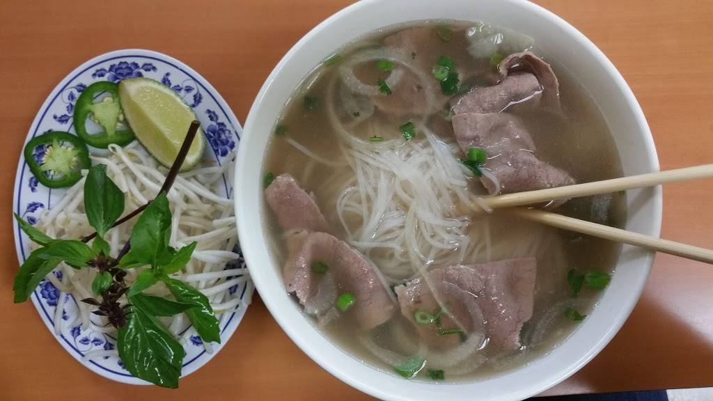 Pho Tay Bac Restaurant | restaurant | 860 W Imperial Hwy # A, Brea, CA 92821, USA | 7145292162 OR +1 714-529-2162