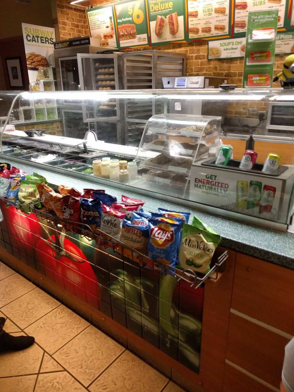 Subway Restaurants | restaurant | 17621 Gunn Hwy, Odessa, FL 33556, USA | 8139269356 OR +1 813-926-9356