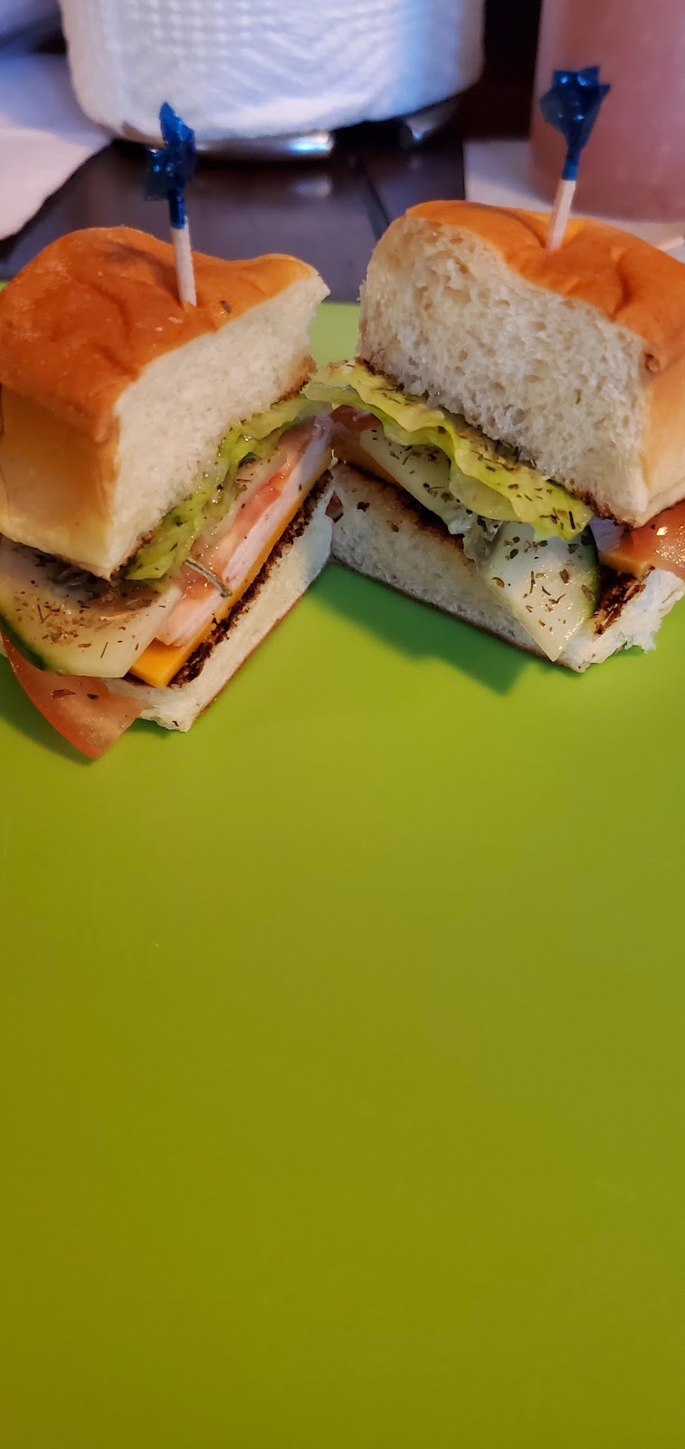 Mr.Craves Treats-N-Eats | restaurant | 16657 Dixie Hwy, Markham, IL 60428, USA | 7083656623 OR +1 708-365-6623