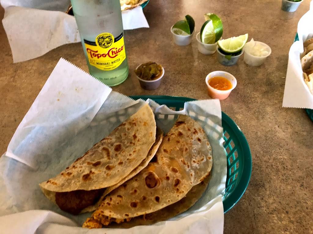 Flying Tacos | restaurant | 23110 Kuykendahl Rd, Tomball, TX 77375, USA | 2817818298 OR +1 281-781-8298