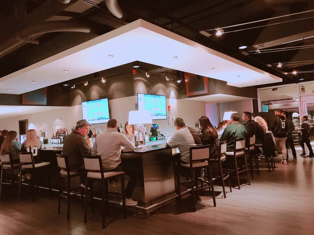 Terrace Restaurant at the AT&T Center | restaurant | 1 AT&T Center Parkway, San Antonio, TX 78219, USA | 2104445389 OR +1 210-444-5389