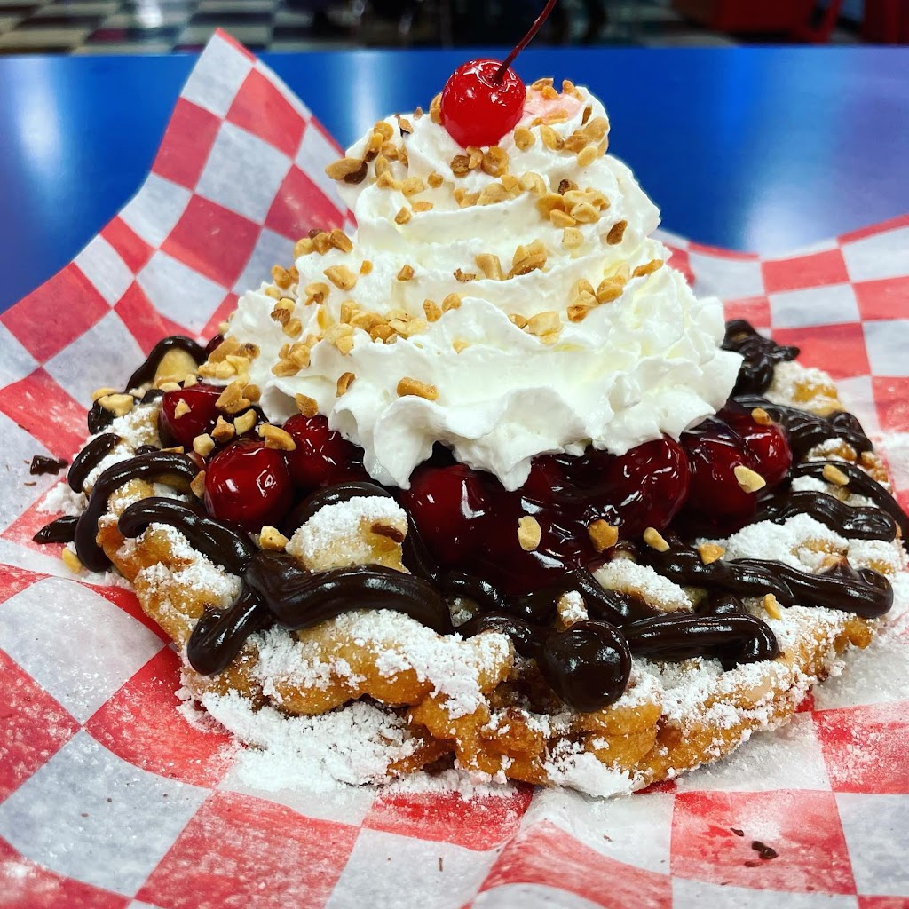 The Grill at Flea Land | restaurant | 1100 Three Springs Rd, Bowling Green, KY 42104, USA | 2708431978 OR +1 270-843-1978