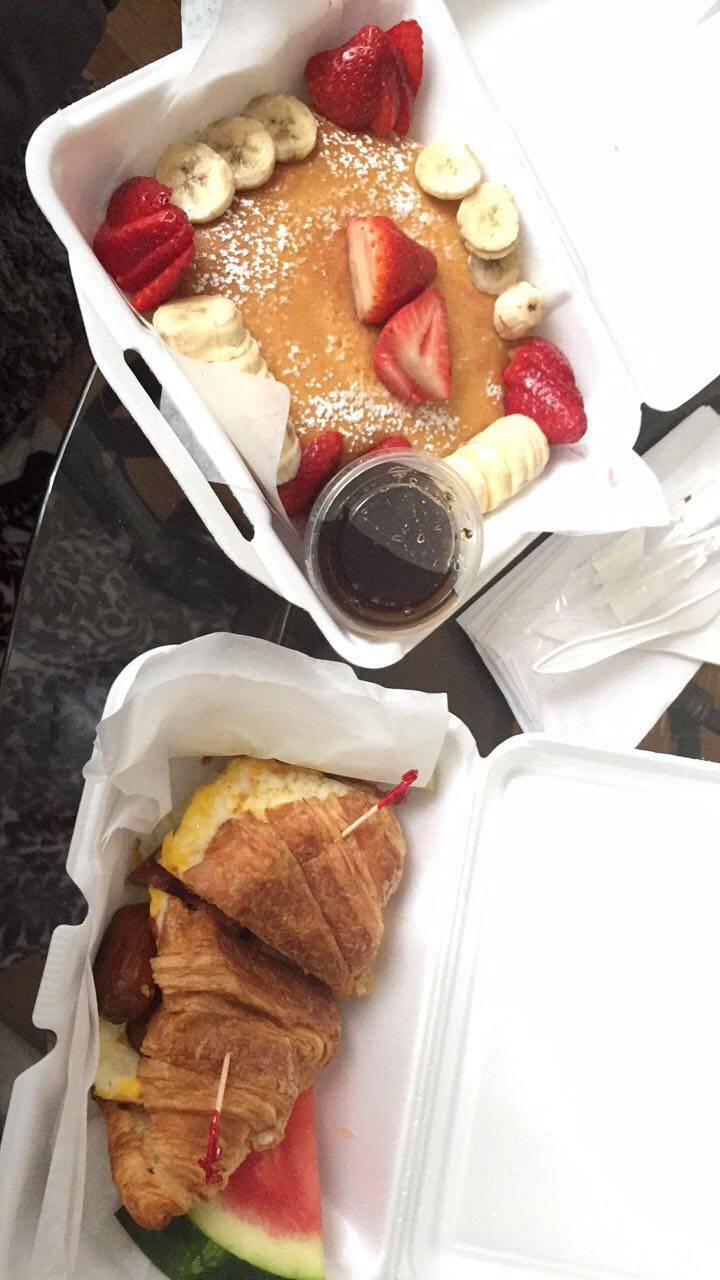 Pauls Kitchen | restaurant | 2565 Dougall Ave, Windsor, ON N8X 1T5, Canada | 5199668080 OR +1 519-966-8080