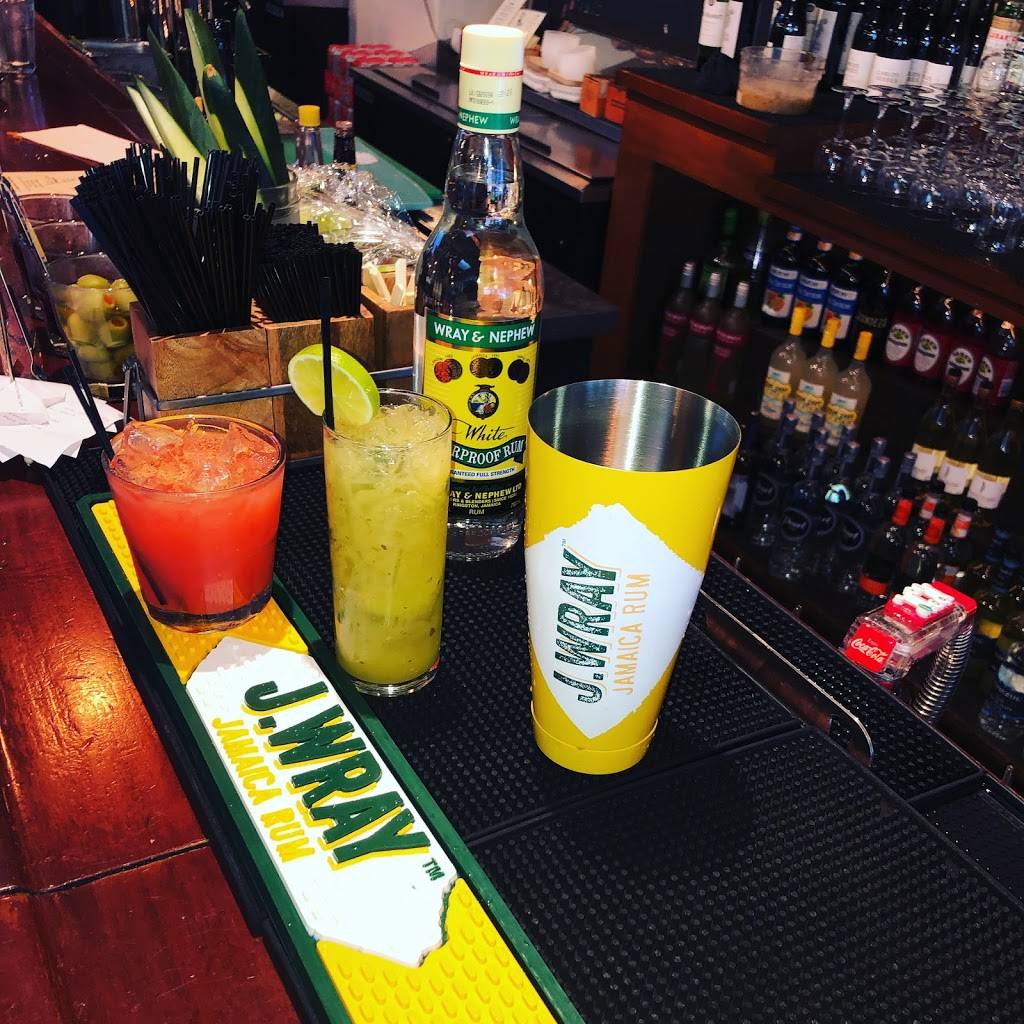 Jerk Shack | restaurant | 2510 1st Ave, Seattle, WA 98121, USA | 2064417817 OR +1 206-441-7817