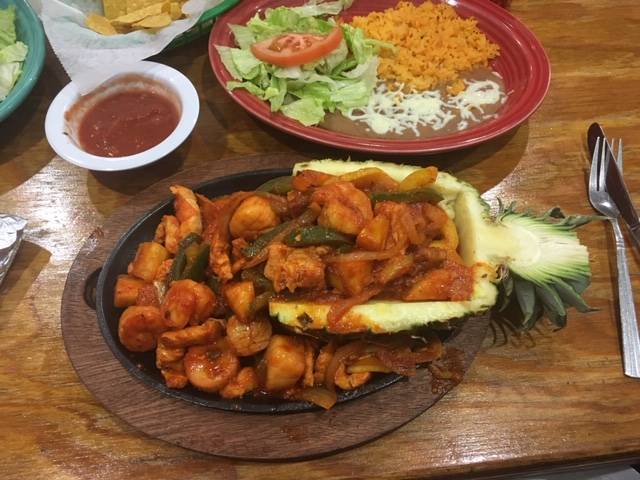 RODEO’S MEXICAN GRILL | restaurant | 15960 N James Madison Hwy, Dillwyn, VA 23936, USA | 4349835557 OR +1 434-983-5557