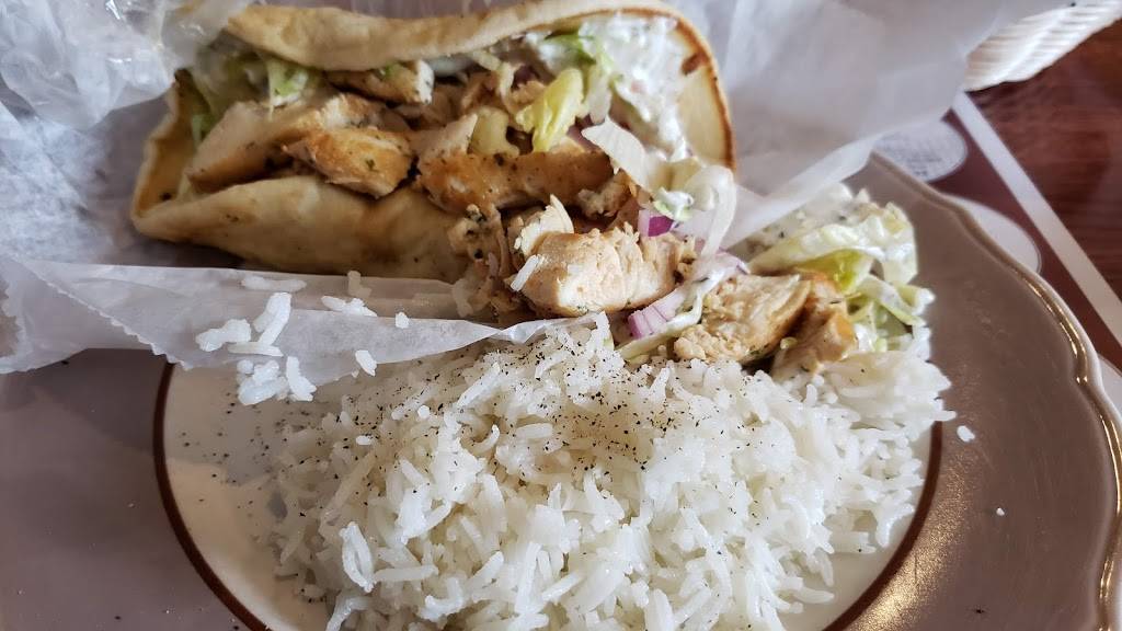 Totis Grille & Pizzeria | restaurant | 373 Taunton Ave, Seekonk, MA 02771, USA | 5083367364 OR +1 508-336-7364