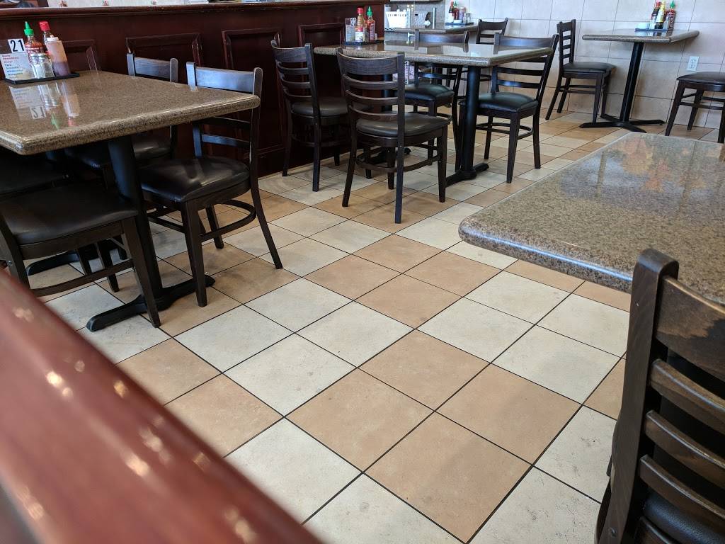 Pho Lucky | restaurant | 9326 Mira Mesa Blvd, San Diego, CA 92126, USA | 8585783606 OR +1 858-578-3606