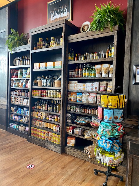 Salvatores Grocery & Kitchen | meal takeaway | 4189 Main St, Bay Harbor, MI 49770, USA | 2314897555 OR +1 231-489-7555