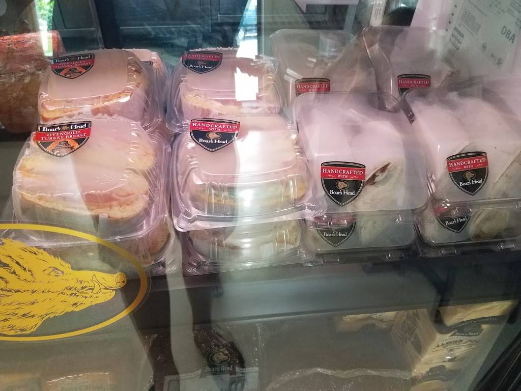 Whites Ferry Store & Grill | restaurant | 24801 Whites Ferry Rd, Dickerson, MD 20842, USA | 3013495200 OR +1 301-349-5200