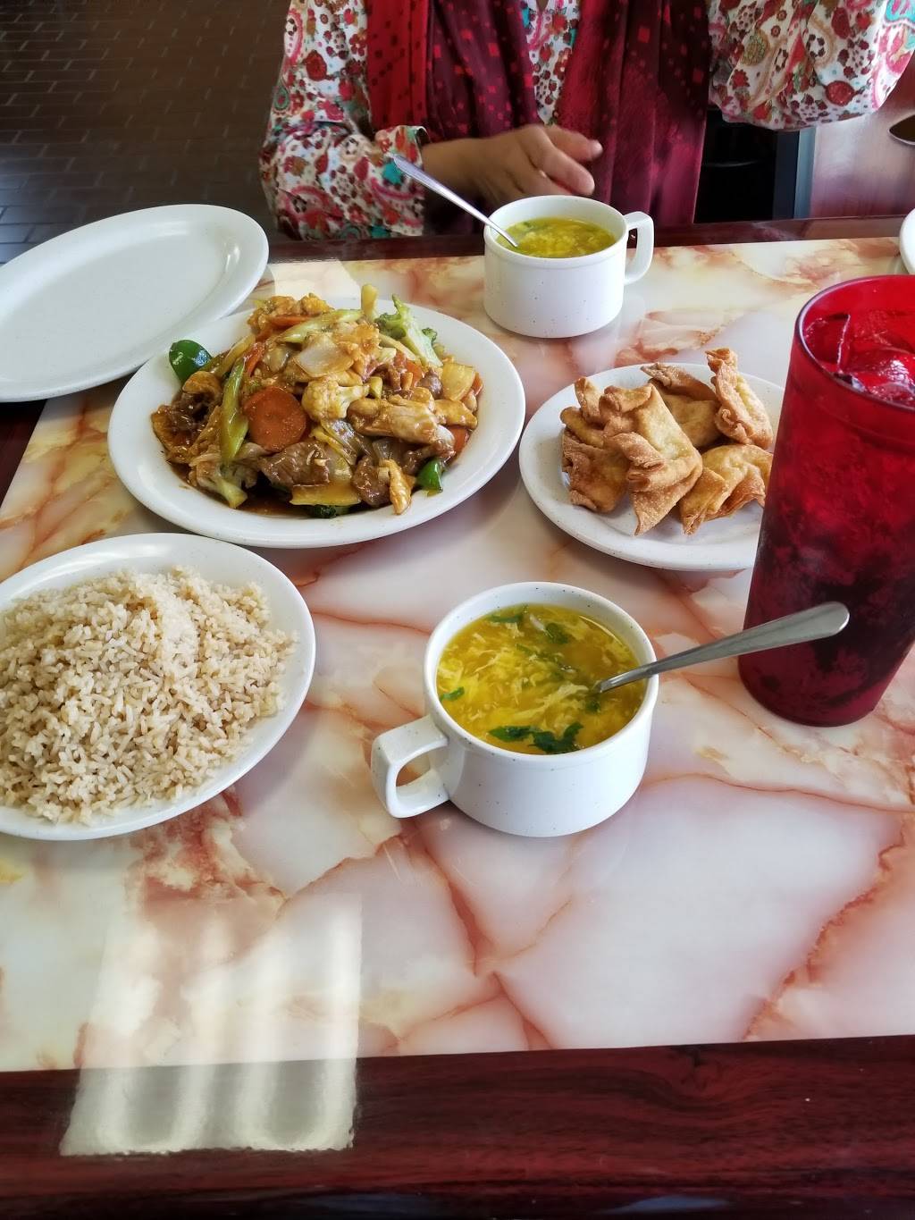 Oriental Wok | restaurant | 2822 Red Bluff Rd, Pasadena, TX 77503, USA | 7134722888 OR +1 713-472-2888