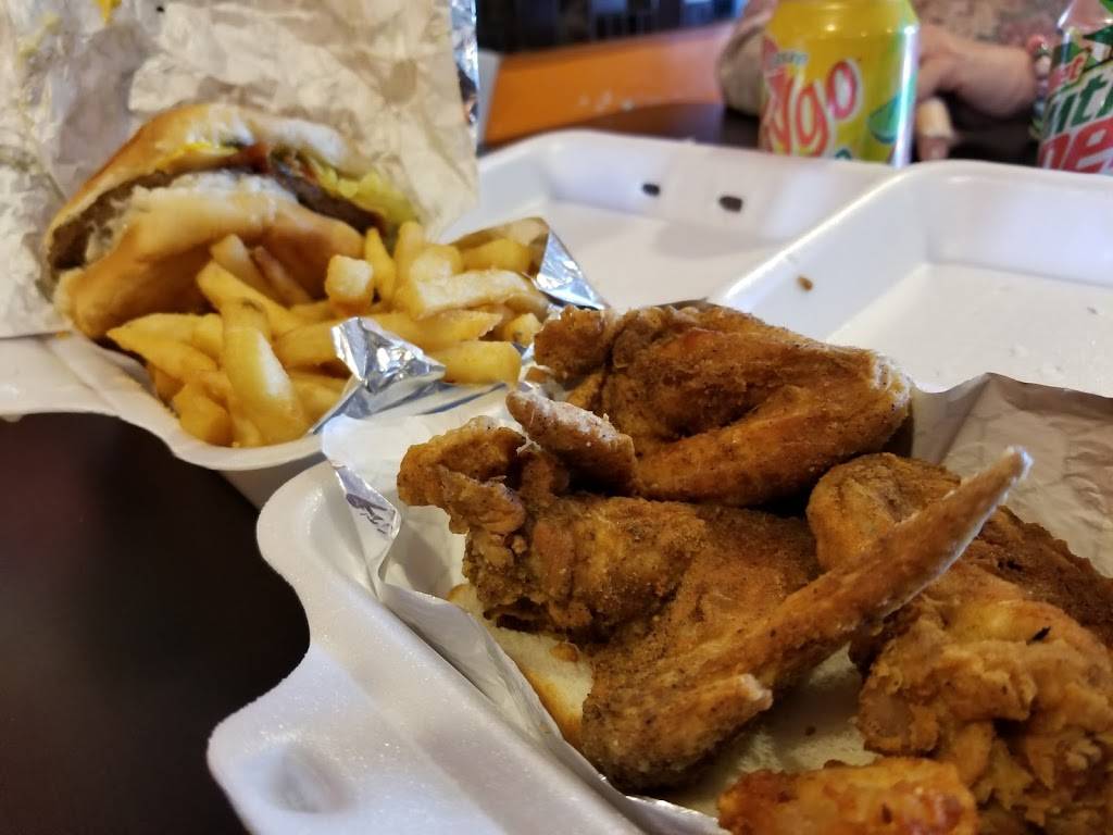 Big Timers Coney Grill | restaurant | 2702 Hyannis Dr, Cincinnati, OH 45251, USA | 5136747455 OR +1 513-674-7455