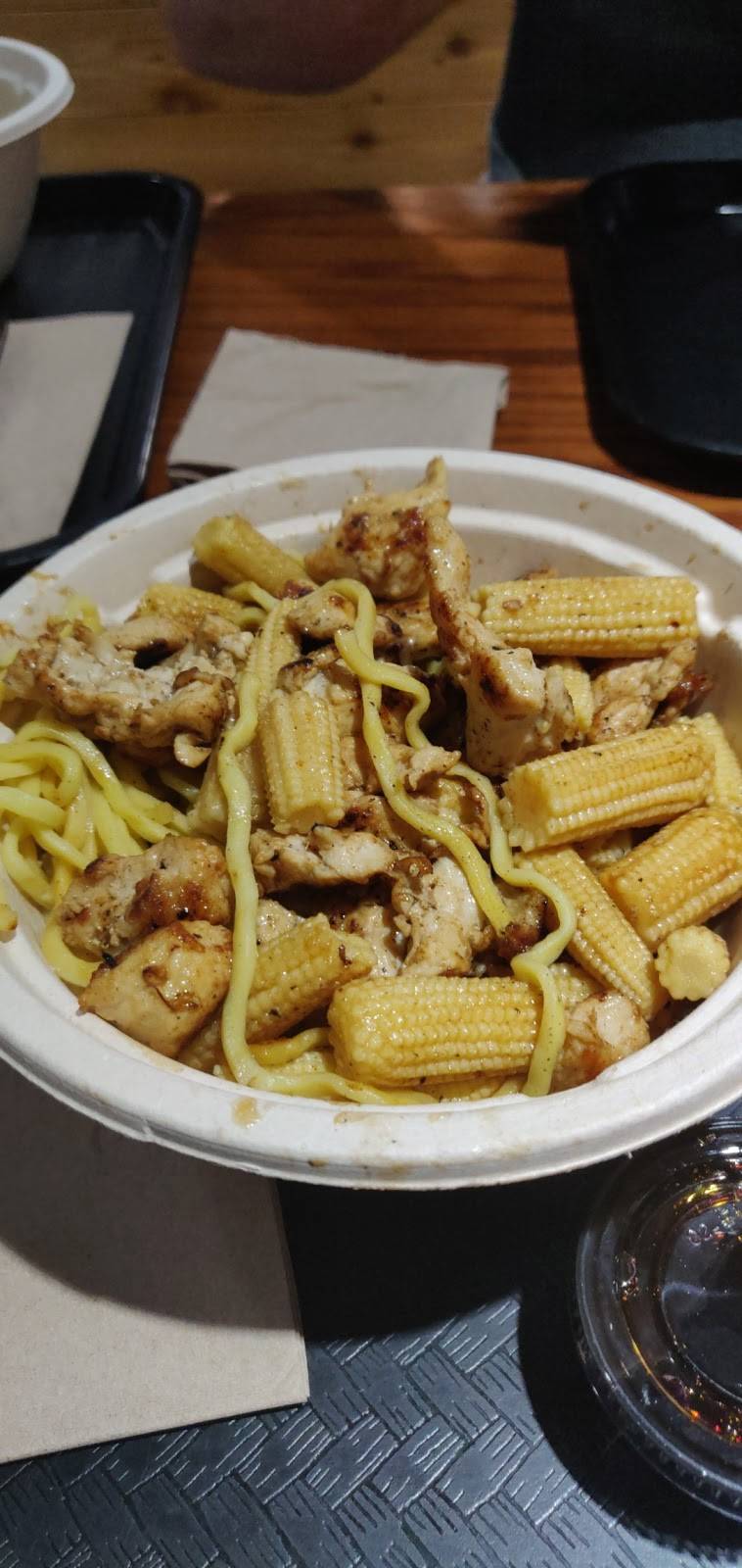 Soba Asian Kitchen | restaurant | 2904 Milan Rd B, Sandusky, OH 44870, USA | 4195022030 OR +1 419-502-2030