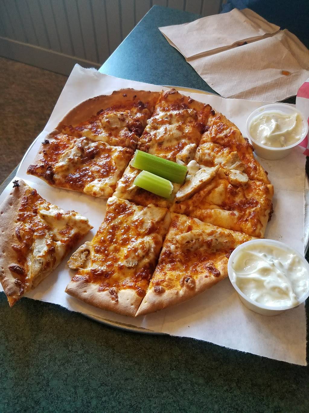 Brick House Pizza | bakery | 302 Washington St, Brainerd, MN 56401, USA | 2188259000 OR +1 218-825-9000