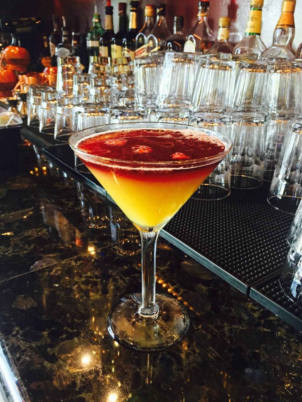 La Fiesta Restaurant Bar | restaurant | 106 N Green St, Hanford, CA 93230, USA | 5595838775 OR +1 559-583-8775