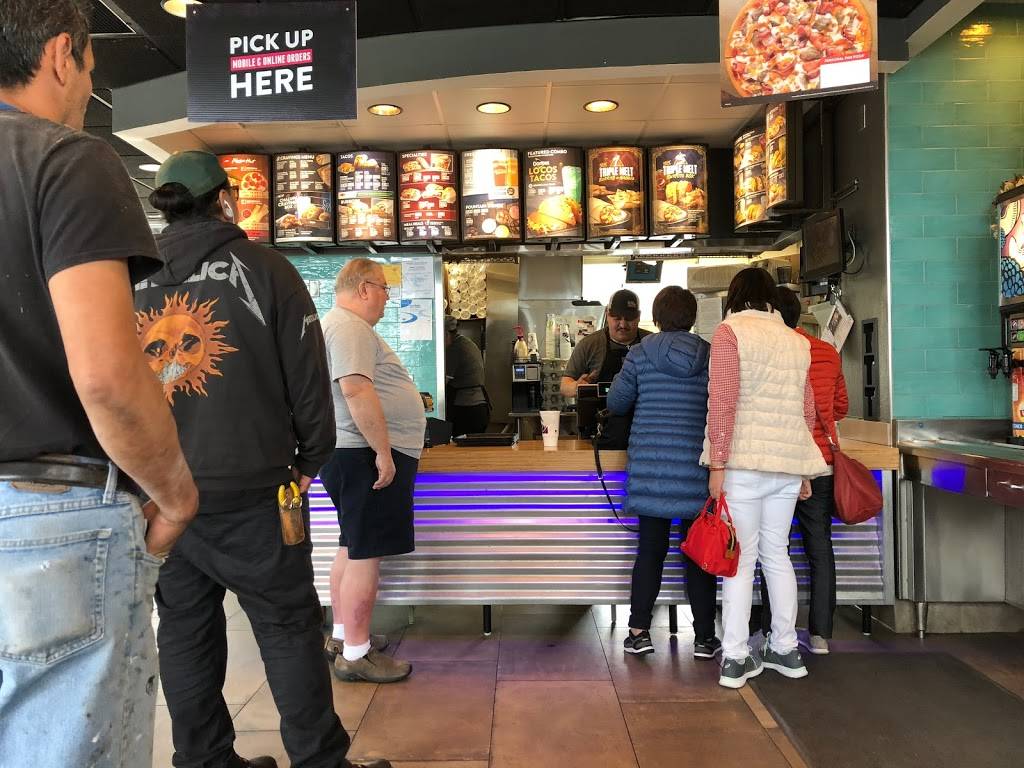 Taco Bell | meal takeaway | 1701 E Bayshore Rd, Palo Alto, CA 94303, USA | 6503258226 OR +1 650-325-8226