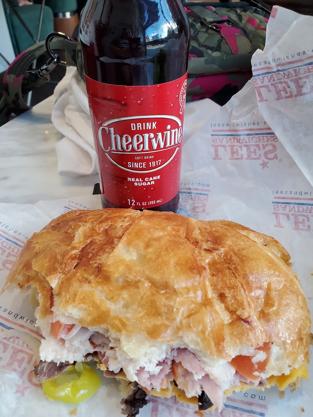 Lees Sandwiches | restaurant | 88 E San Carlos St, San Jose, CA 95112, USA | 4082868888 OR +1 408-286-8888