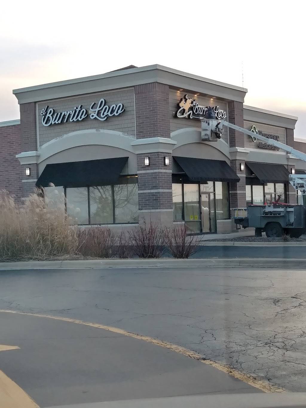 El Burrito Loco | restaurant | 27025 W Eames St unit a, Channahon, IL 60410, USA | 8158285395 OR +1 815-828-5395