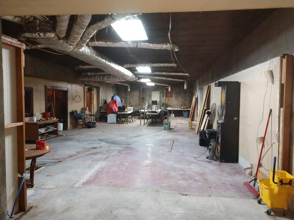 The Alley Tavern | restaurant | 10 W Chestnut St, Butler, MO 64730, USA | 6602007345 OR +1 660-200-7345