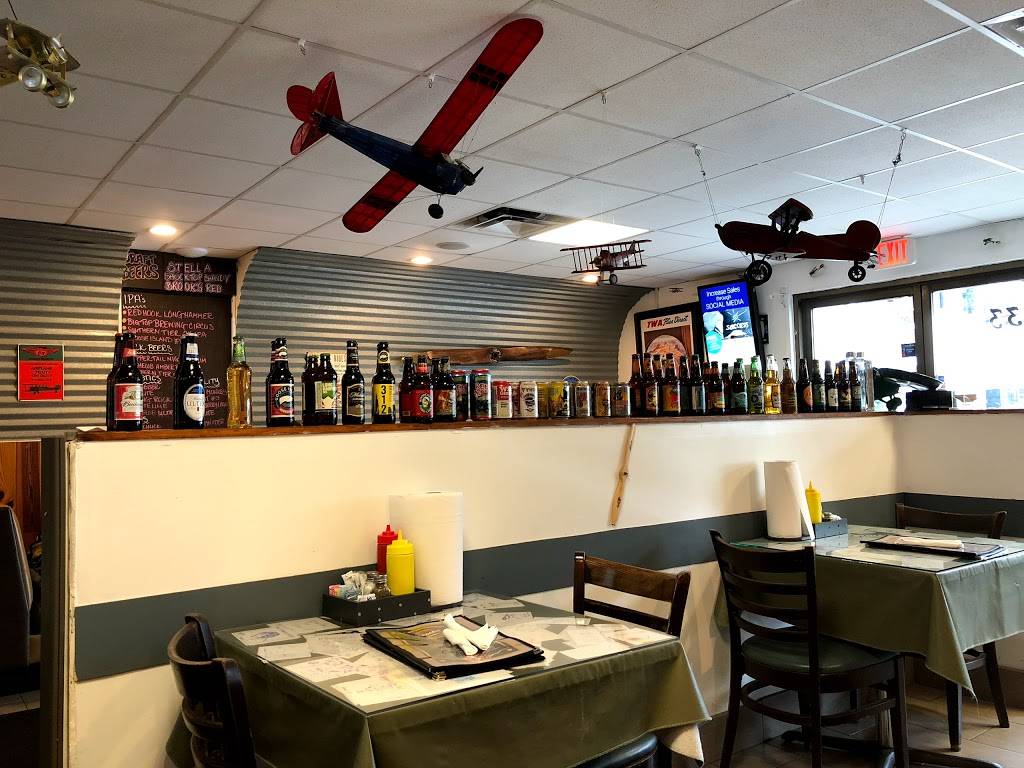 Brooks Gourmet Burgers & Dogs | restaurant | 330 9th St S, Naples, FL 34102, USA | 2392621127 OR +1 239-262-1127