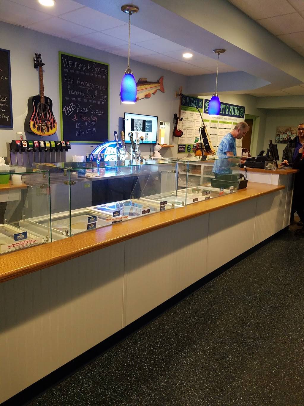 Scotts Subs | restaurant | 1325 Quarry Park Dr, De Pere, WI 54115, USA | 9206324297 OR +1 920-632-4297