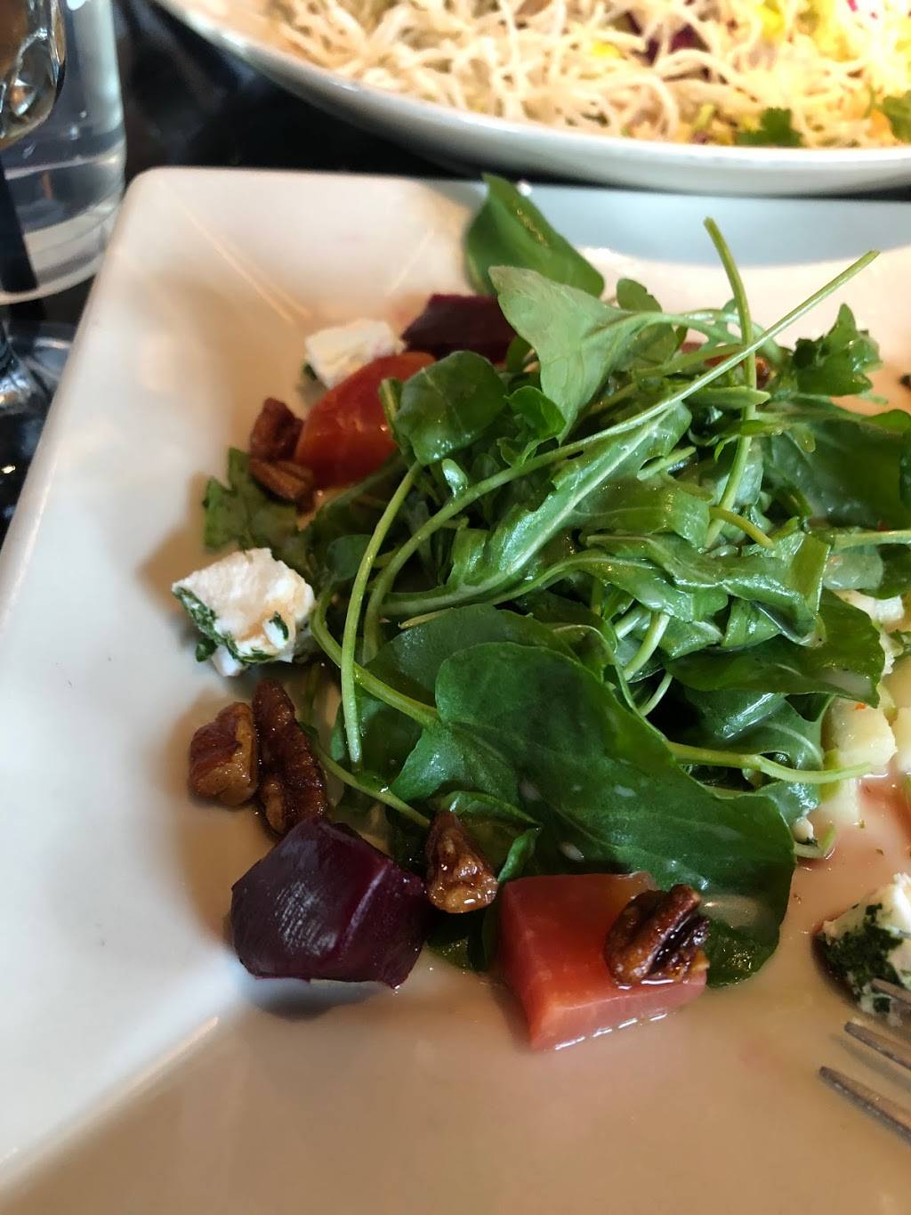 The Cheesecake Factory | restaurant | 160 Walt Whitman Rd, Huntington, NY 11746, USA | 6312718200 OR +1 631-271-8200