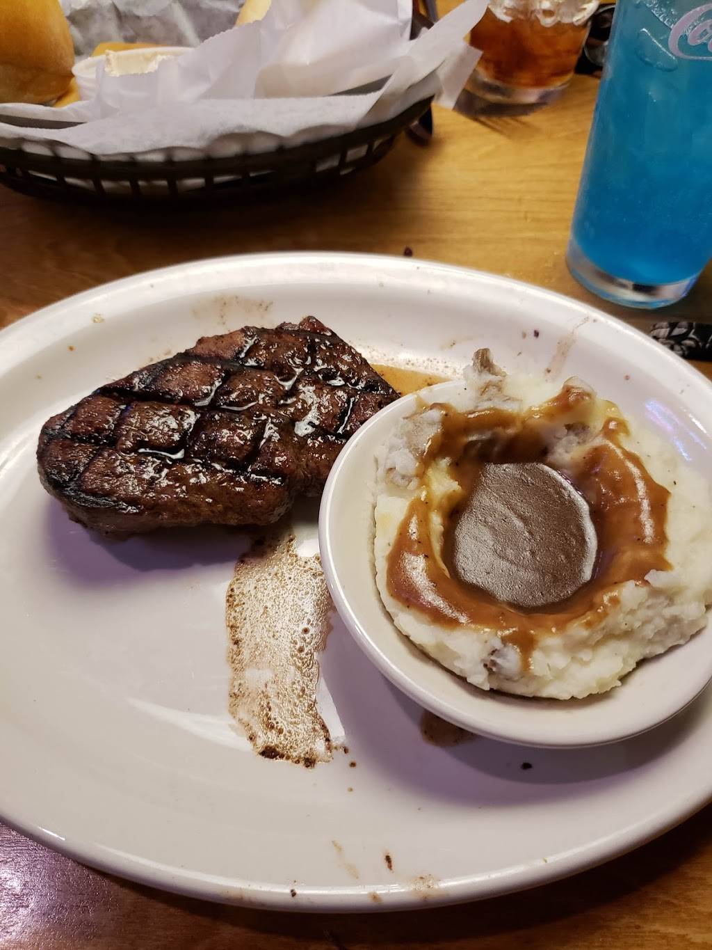 Texas Roadhouse | restaurant | 2451 W 28th St, Greeley, CO 80634, USA | 9703303668 OR +1 970-330-3668