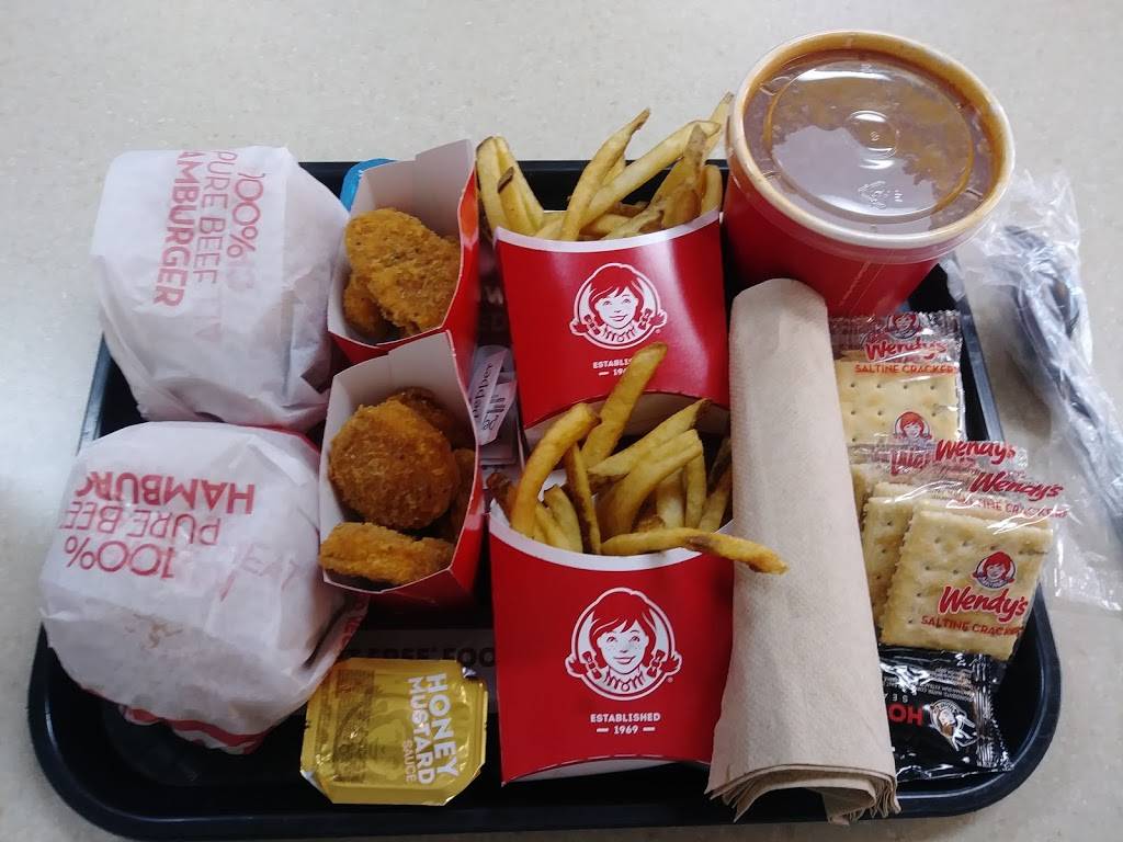 Wendys | restaurant | 3201 Buttermilk Rd, Cottondale, AL 35453, USA | 2055629458 OR +1 205-562-9458
